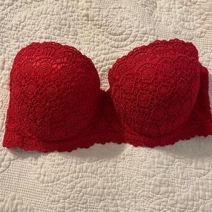 Frederick’s red lace strapless push-up bra size 34DD